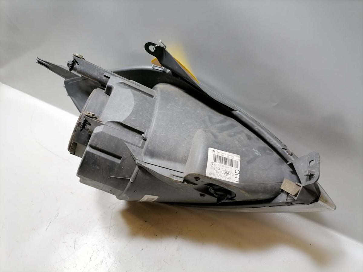 Ford Fiesta 6 JH1 original Scheinwerfer vorn links Halogen oberhalb leicht vergilbt Facelift Bj.2007